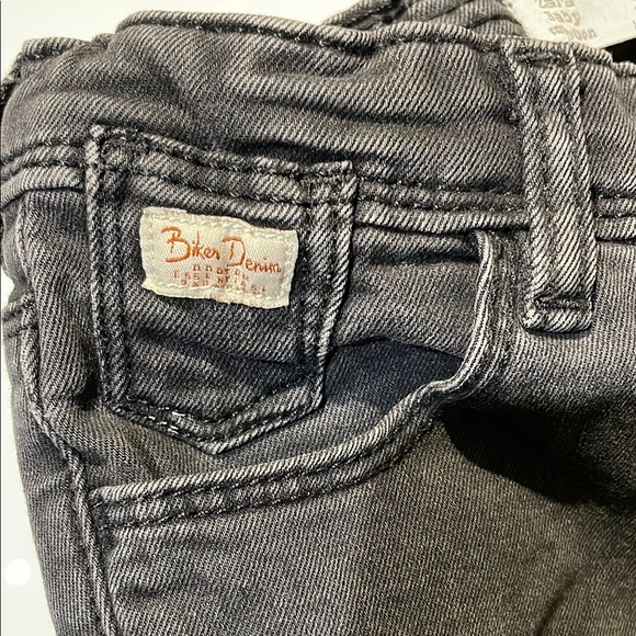 Zara Baby Collection Black Jeans - Picture 3 of 10